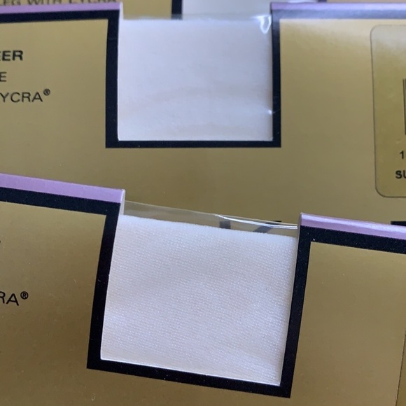 Anne Klein style 924 signature ultra control top pantyhose Sheer leg new - Picture 5 of 5